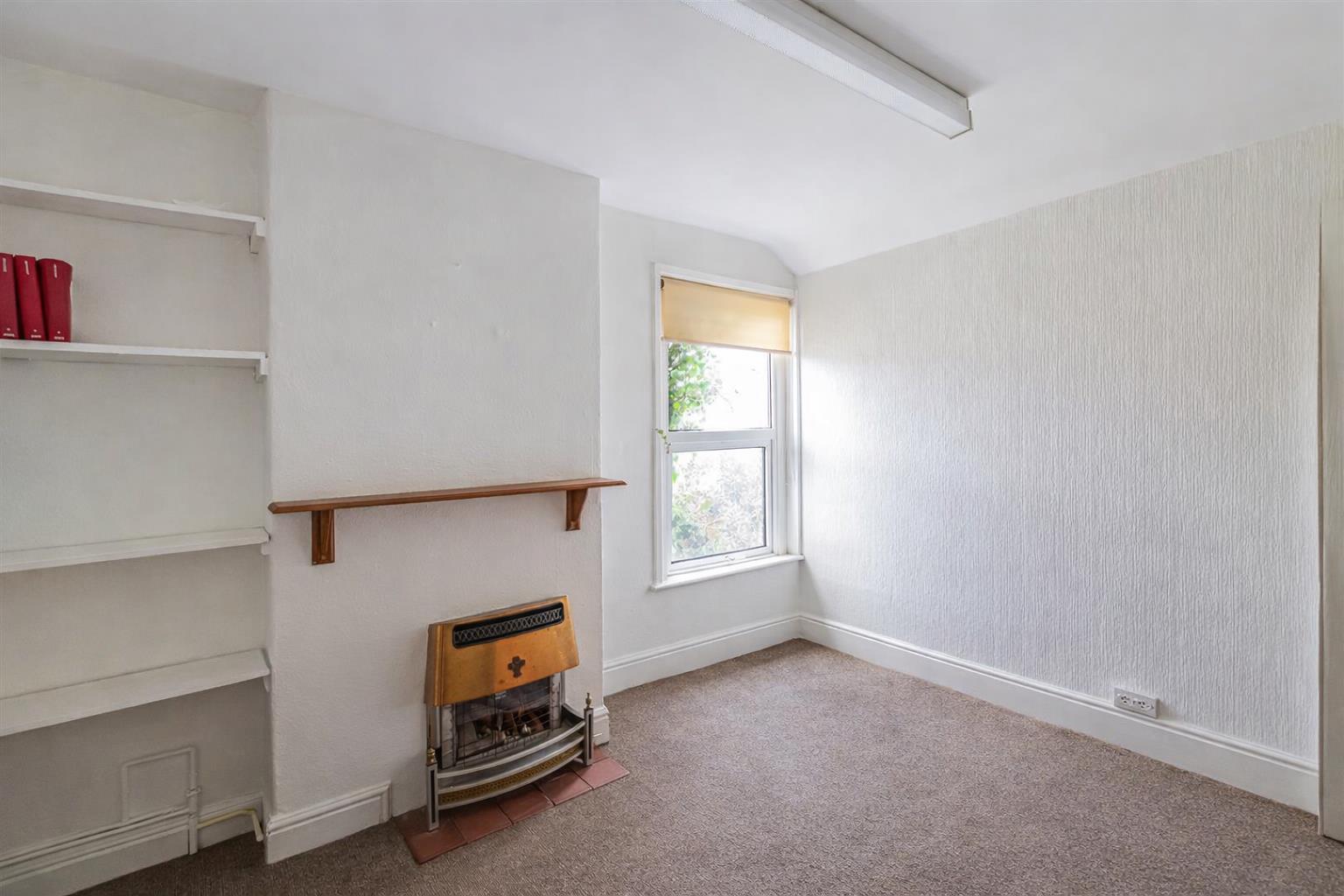 Wyndham Crescent, Canton, Cardiff — photograph 7
